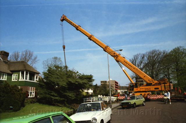 Bronsteeweg